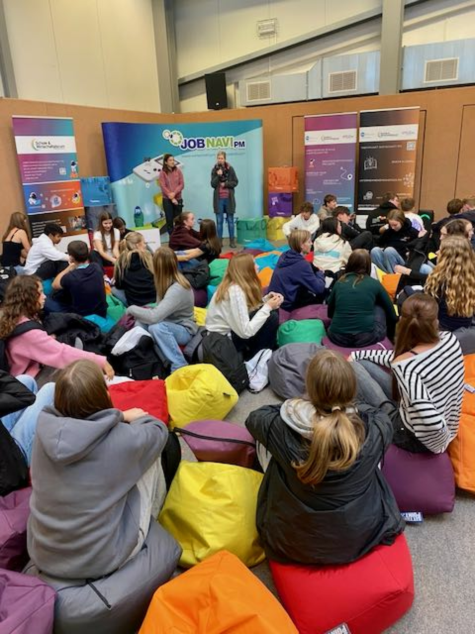 JobNavi - Unternehmen ganz nah